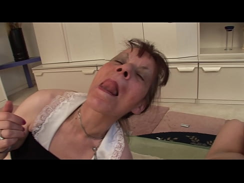 ❤️ 兩個祖母和一個祖父有一個三人組 ️ 蕩婦 在 zh-tw.porn-milf300.ru